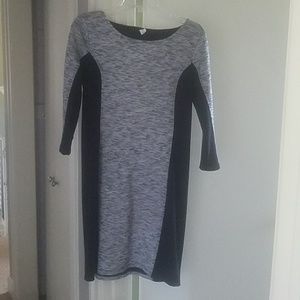 Beautiful curvy black and white dress!